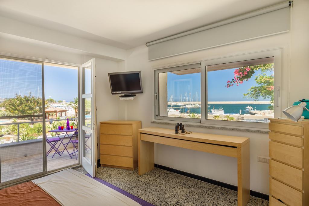 Hibiscus Aparthotel La Caletta
