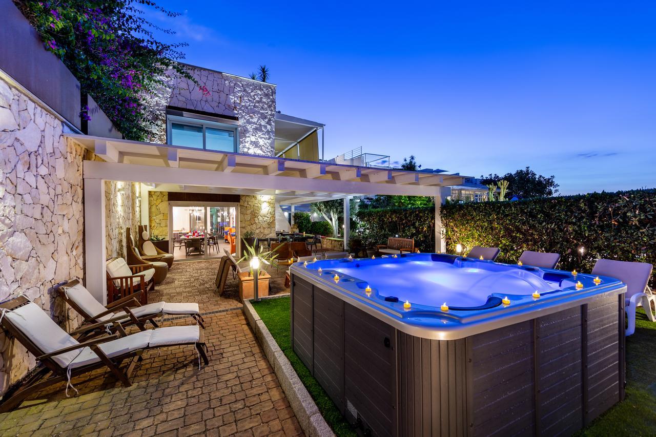 Apart-hotel Hibiscus 3*