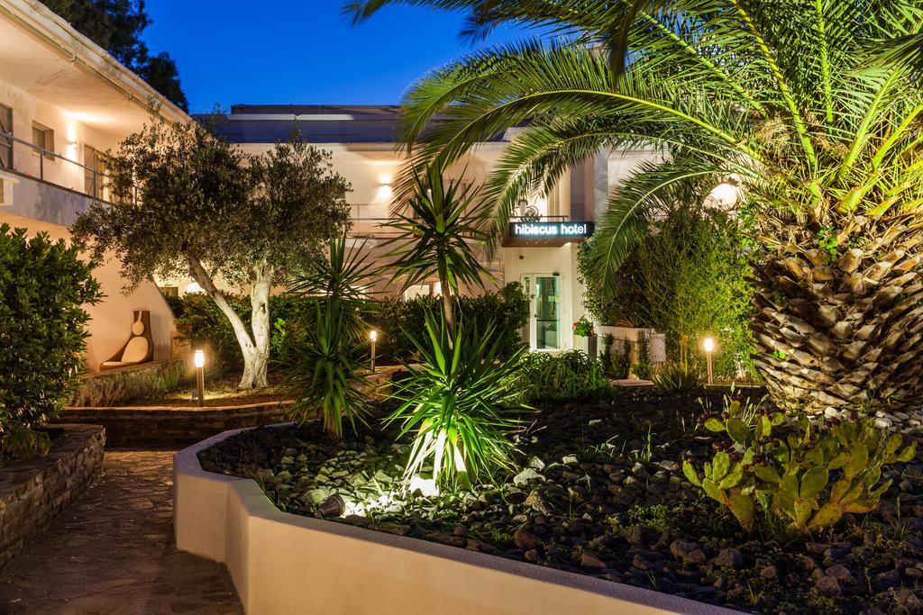Hibiscus 3* La Caletta