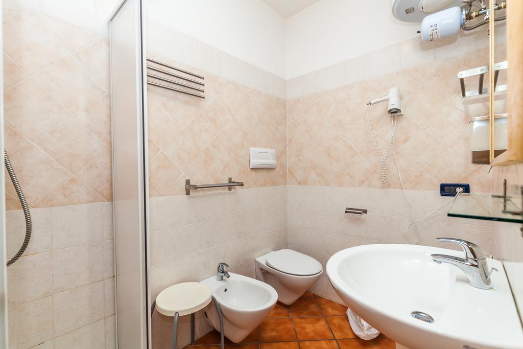 Hibiscus Apartahotel