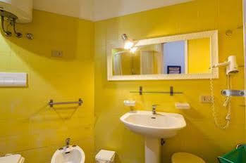 Aparthotel Hibiscus 3*